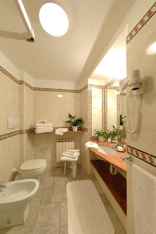 Aparthotel Baiadelsole