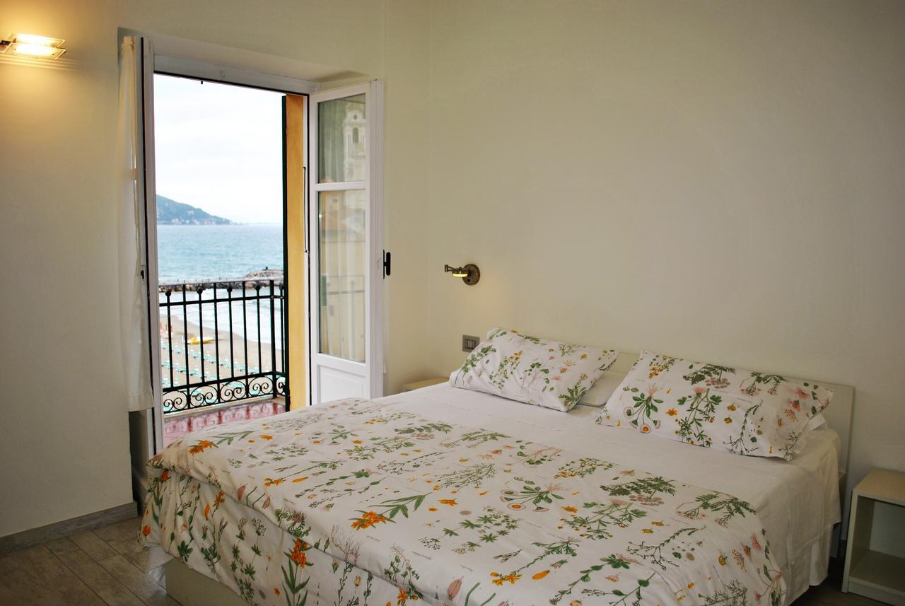 Baiadelsole Laigueglia
